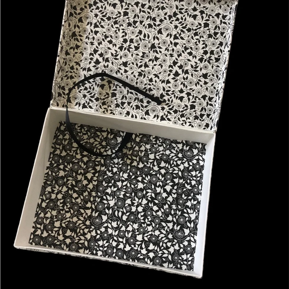 Johanna Basford Secret Garden Blank Notecards & Box - NWOT